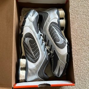 Nike shox